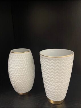 White Ceramic Textured Vase with Gold Trim - Set of 2